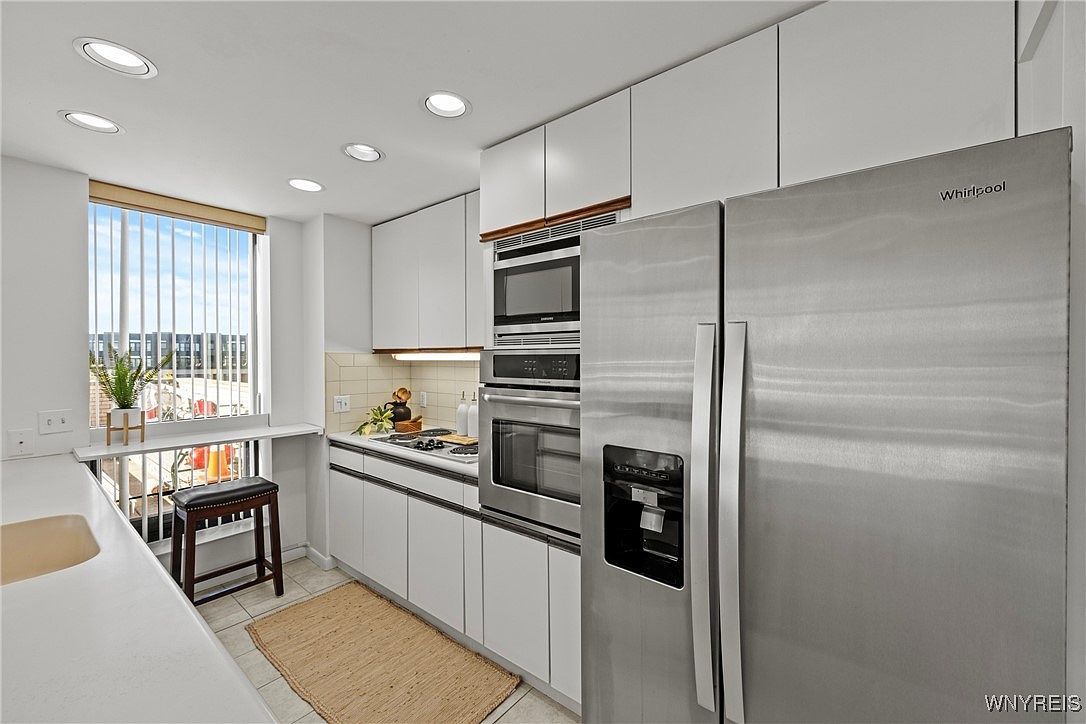 201 Admirals Walk Cir #201 Buffalo, NY 14202  | Condominium