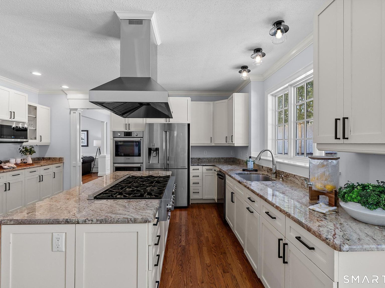 102 Hunter Dr West Hartford, CT 06107  | Single Family