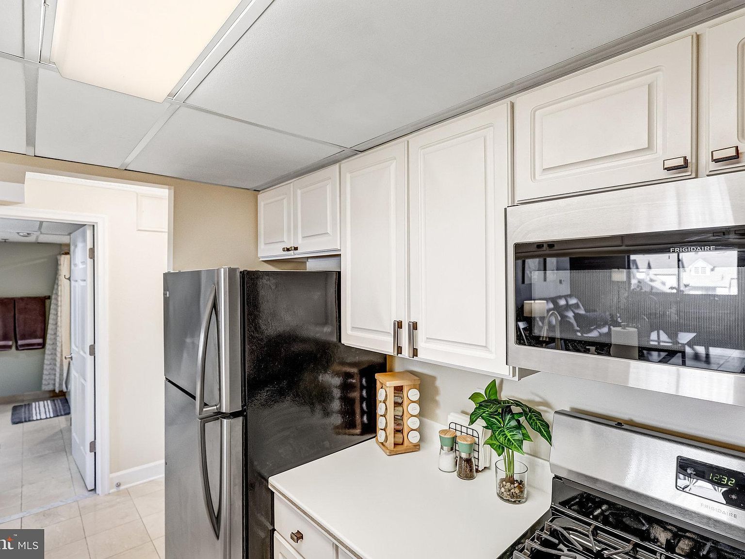 1276 N Wayne St APT 606 Arlington, VA 22201 | Condominium