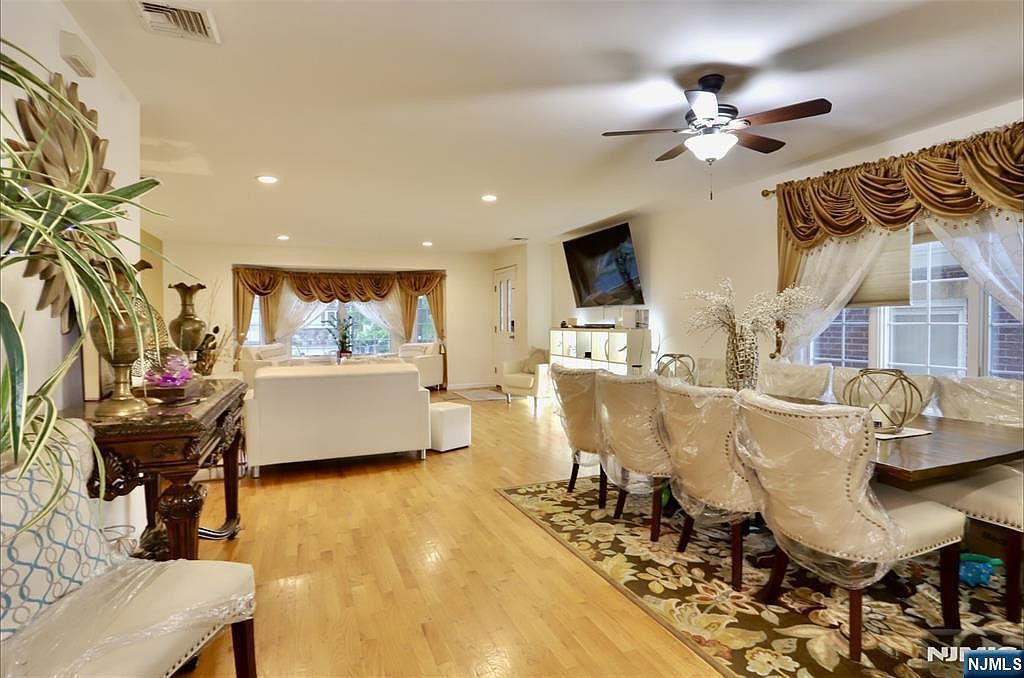 386A Park Ave Fairview, NJ 07022  | New build