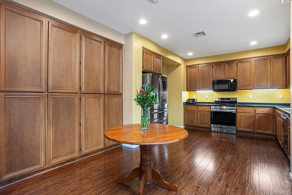 564 Via Del Caballo San Marcos, CA 92078 | Single Family