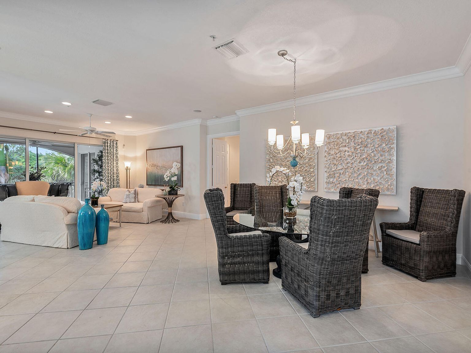 9110 Cascada Way APT 201 Naples, FL 34114  | Condominium