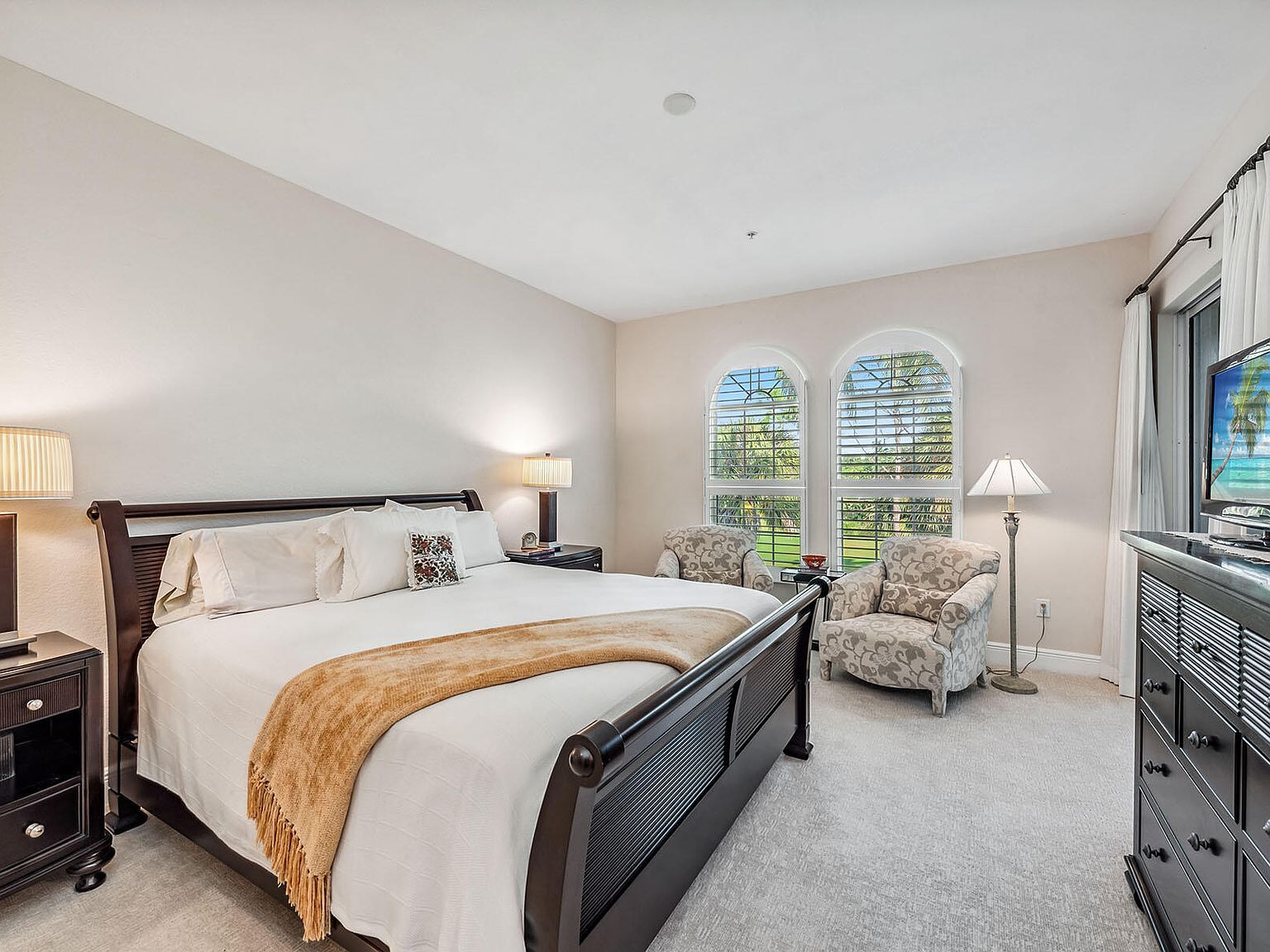 9106 Cascada Way APT 202 Naples, FL 34114  | Condominium