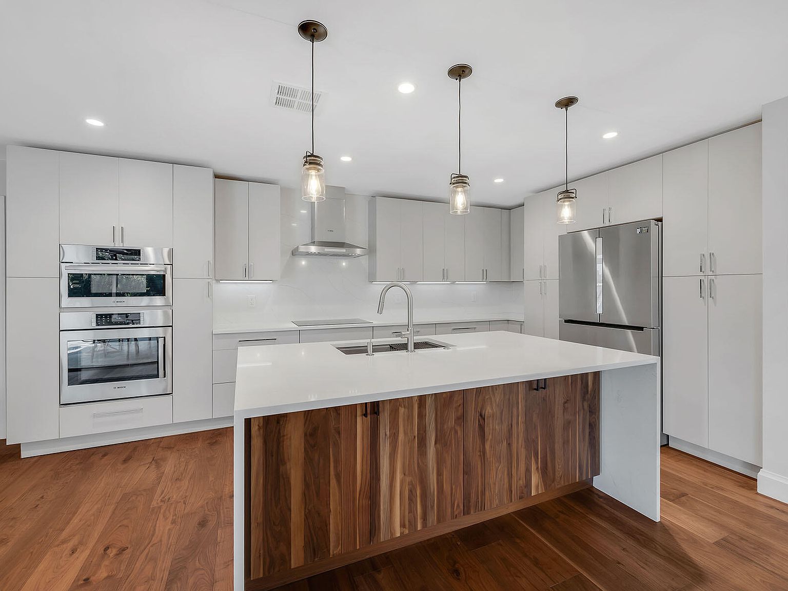 190 Dan River Ct Marco Island, FL 34145  | Single Family