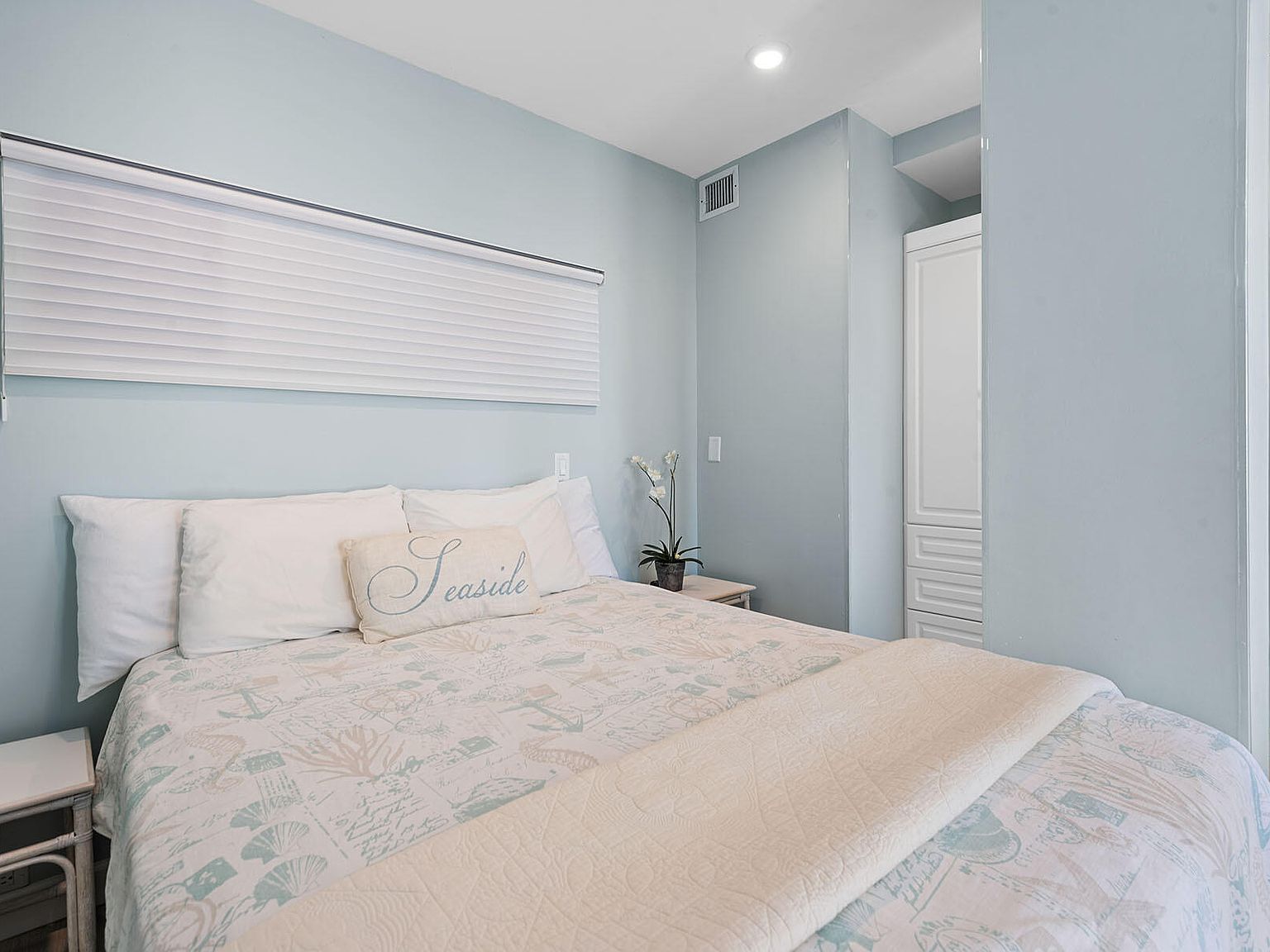 220 Seaview Ct APT 216 Marco Island, FL 34145 | Condominium