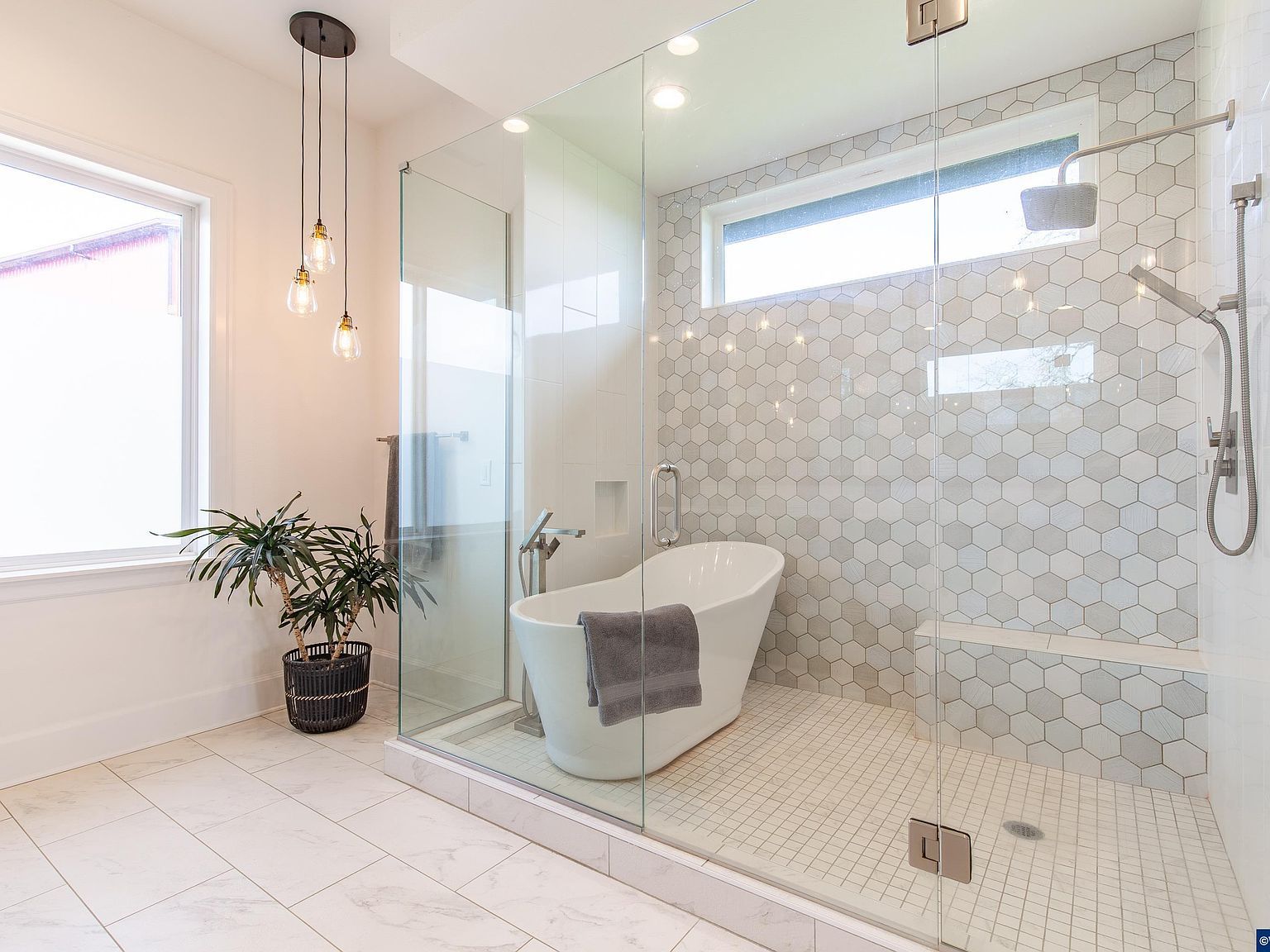 13100 Fishback Rd Monmouth, OR 97361 | Single Family