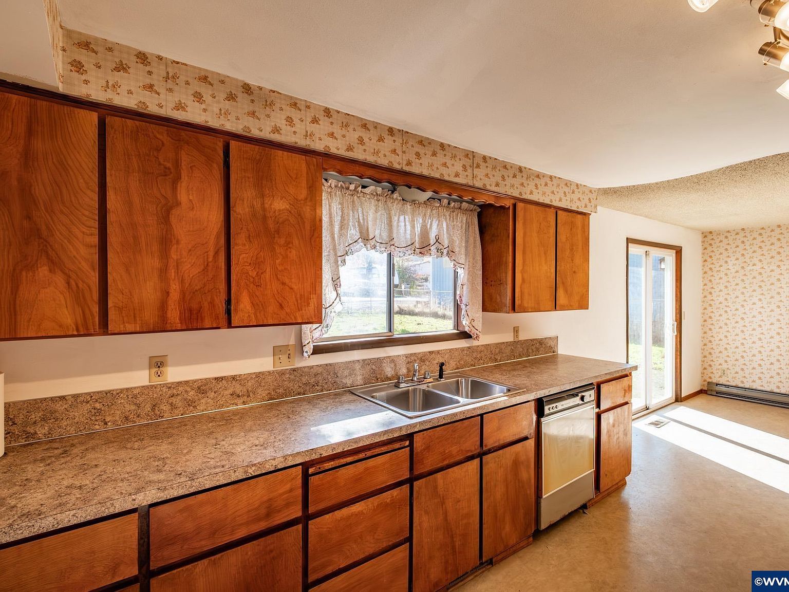 951 Dogwood St Sweet Home, OR 97386  | Single Family