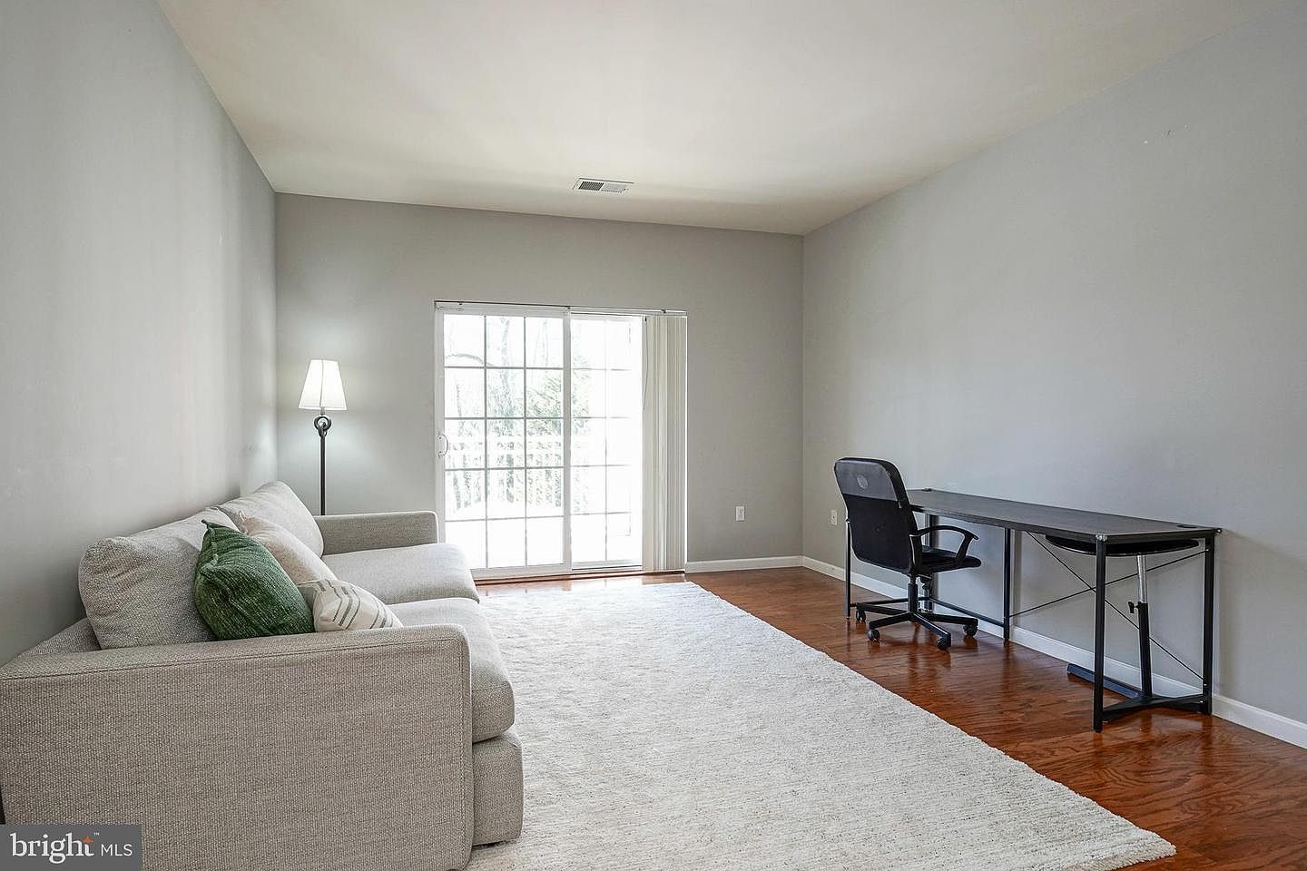 226 Breeders Cup Dr Cherry Hill, NJ 08002 | Condominium