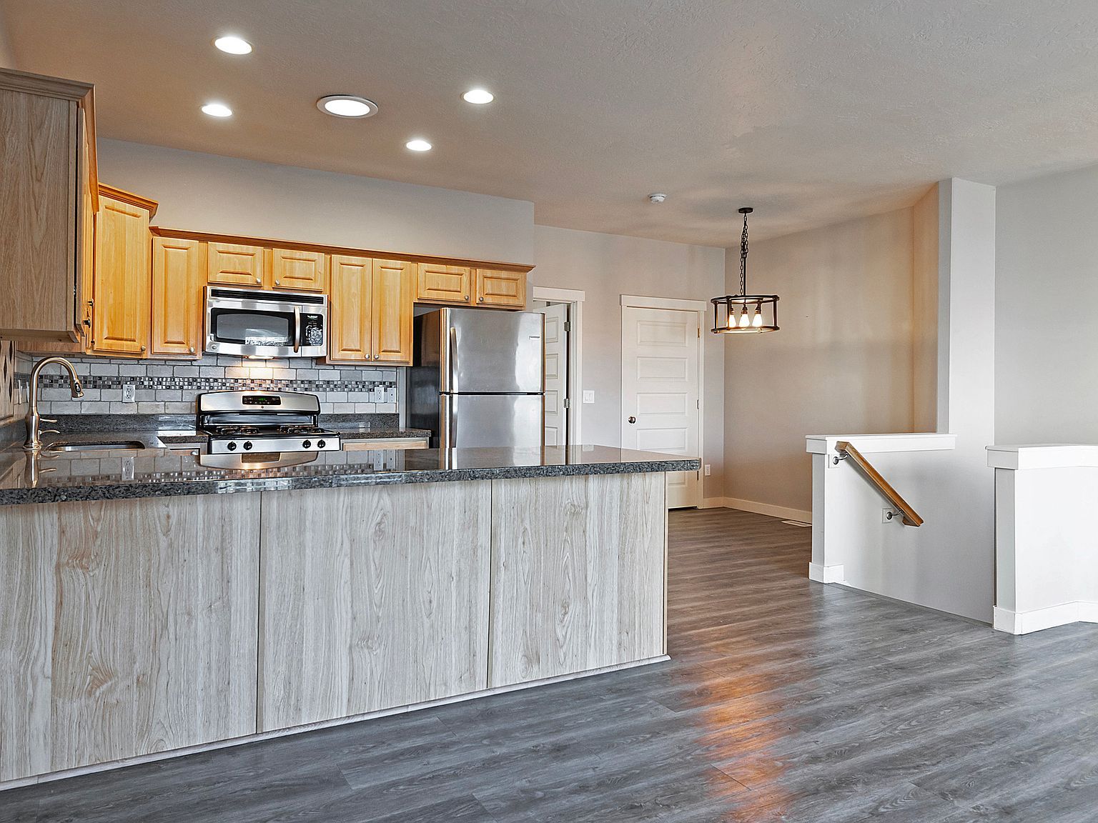 1048 W Shepard Creek Pkwy N #4 Farmington, UT 84025  | New build