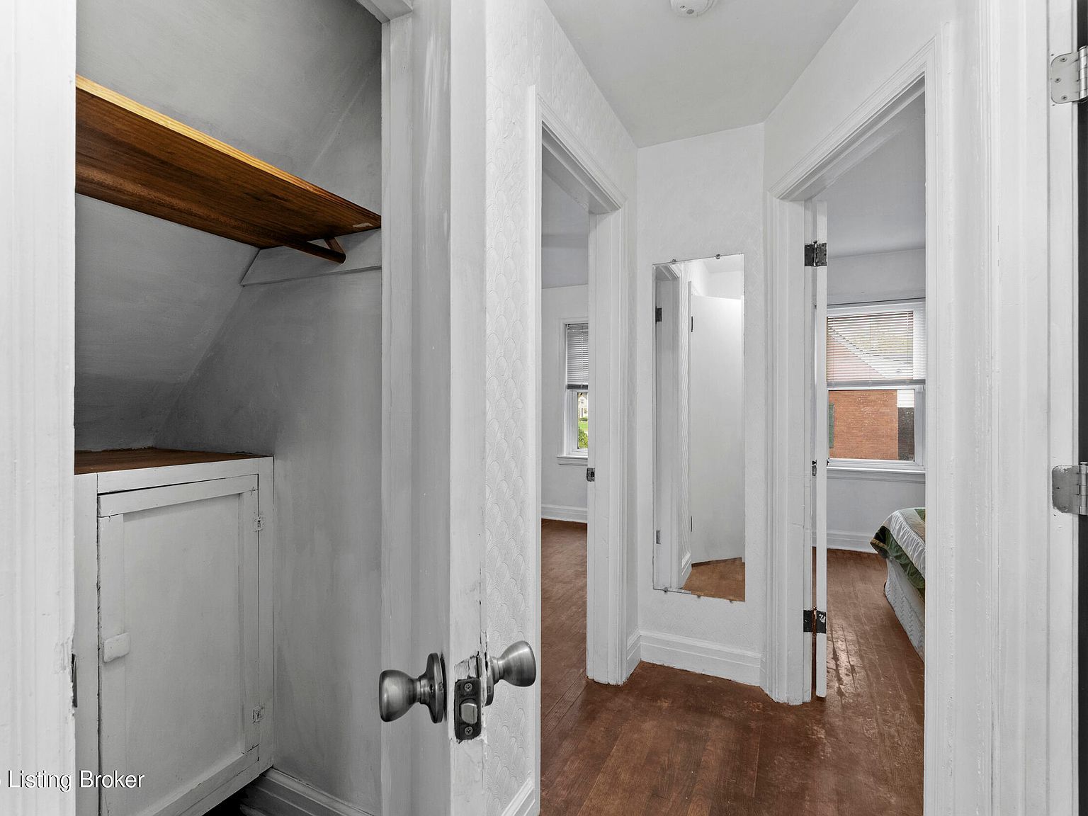 4628 Kiefer Rd Shively, KY 40216  | Single Family