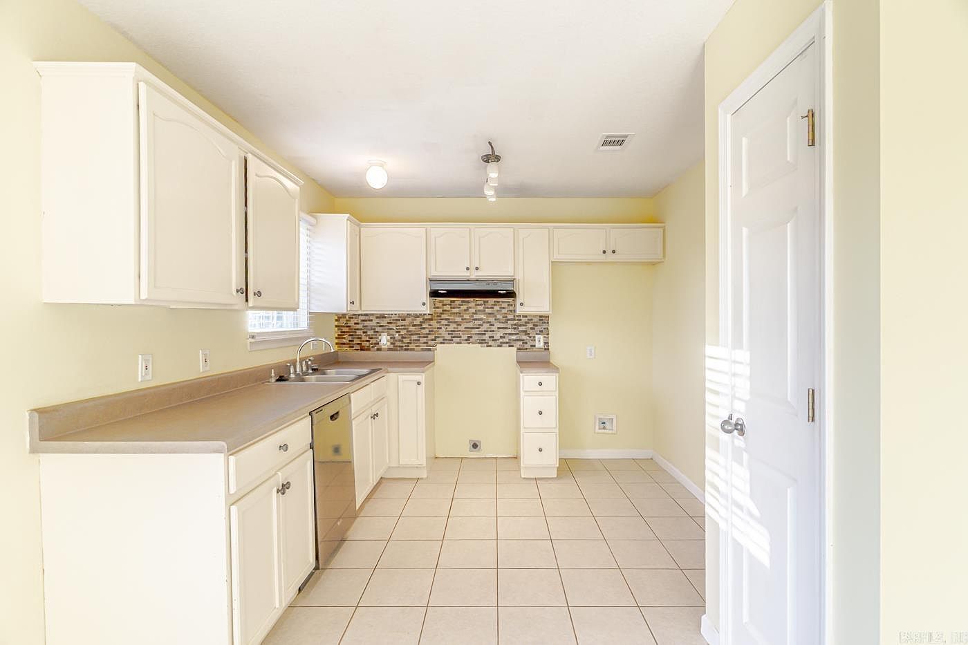 111 Summer Leigh Cv Bay, AR 72411  | Single Family