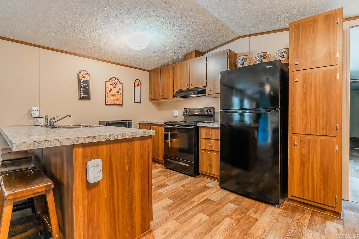 27 Valley Heart Dr Hardy, AR 72542  | New build