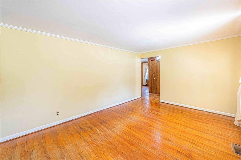 308 Valley Rd Chickasaw, AL 36611  | Single Family