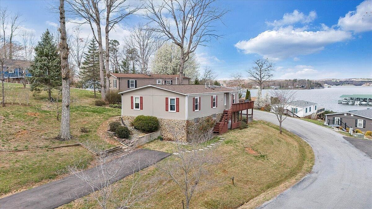 300 Mill Lake Rd Huddleston, VA 24104  | Single Family