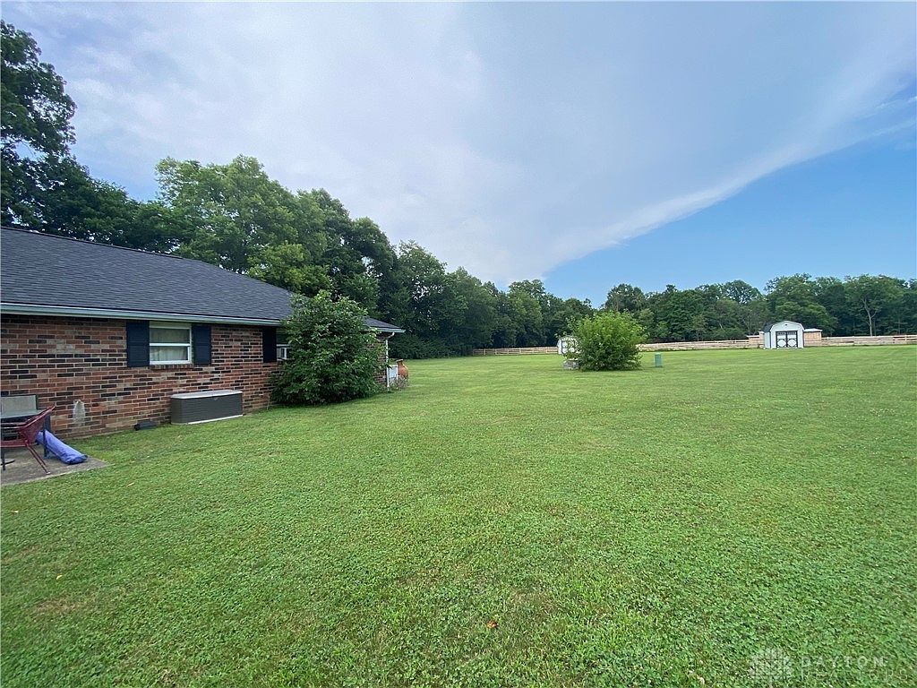 8490 Bennett Dr Piqua, OH 45356  | Single Family