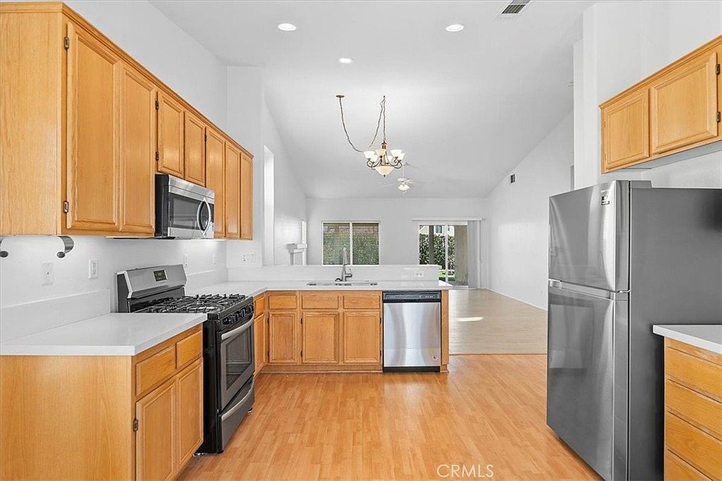 492 Autumn Way Banning, CA 92220 | Single Family