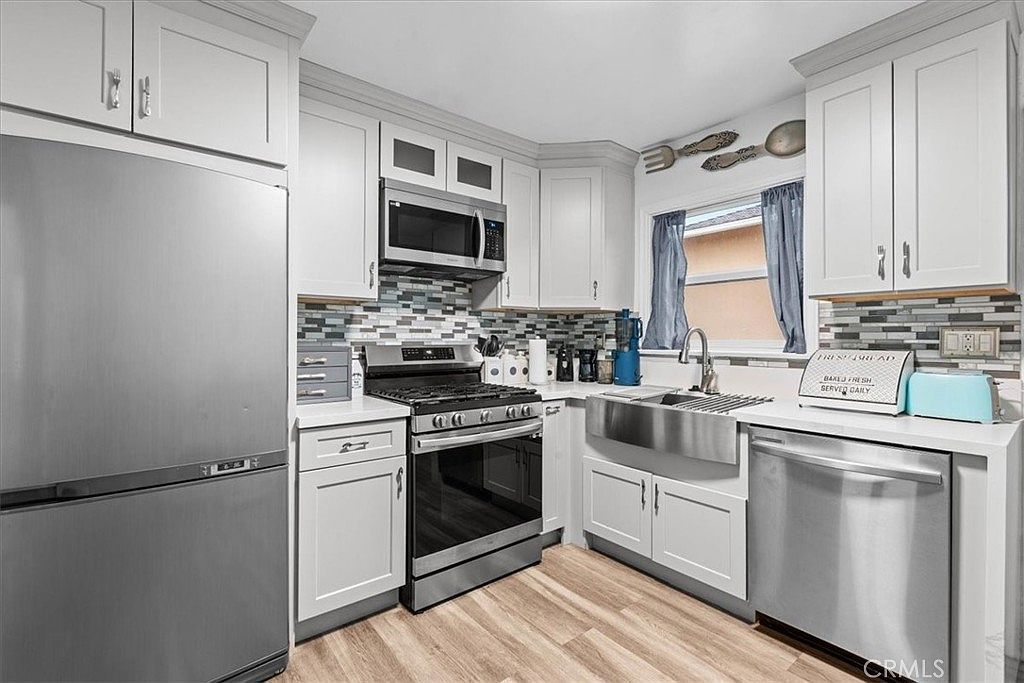 11661 Valverda Ave Riverside, CA 92505  | Single Family