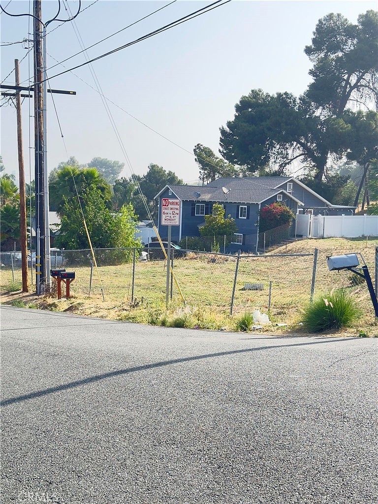 0 Center Dr #28 Colton, CA 92324  | Land/Lot