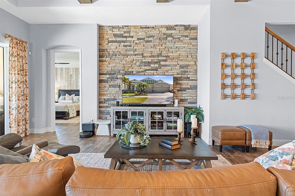 7328 Paradiso Dr Apollo Beach, FL 33572  | Single Family