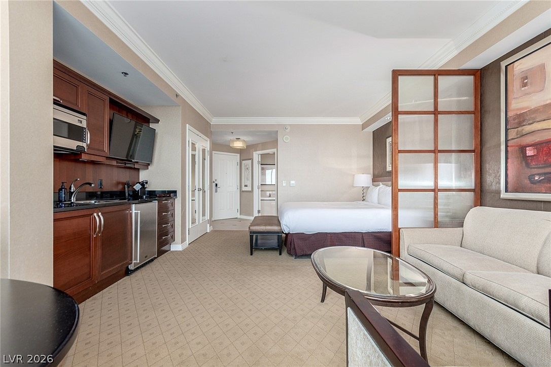 125 E Harmon Ave #2116 Las Vegas, NV 89109  | Condominium