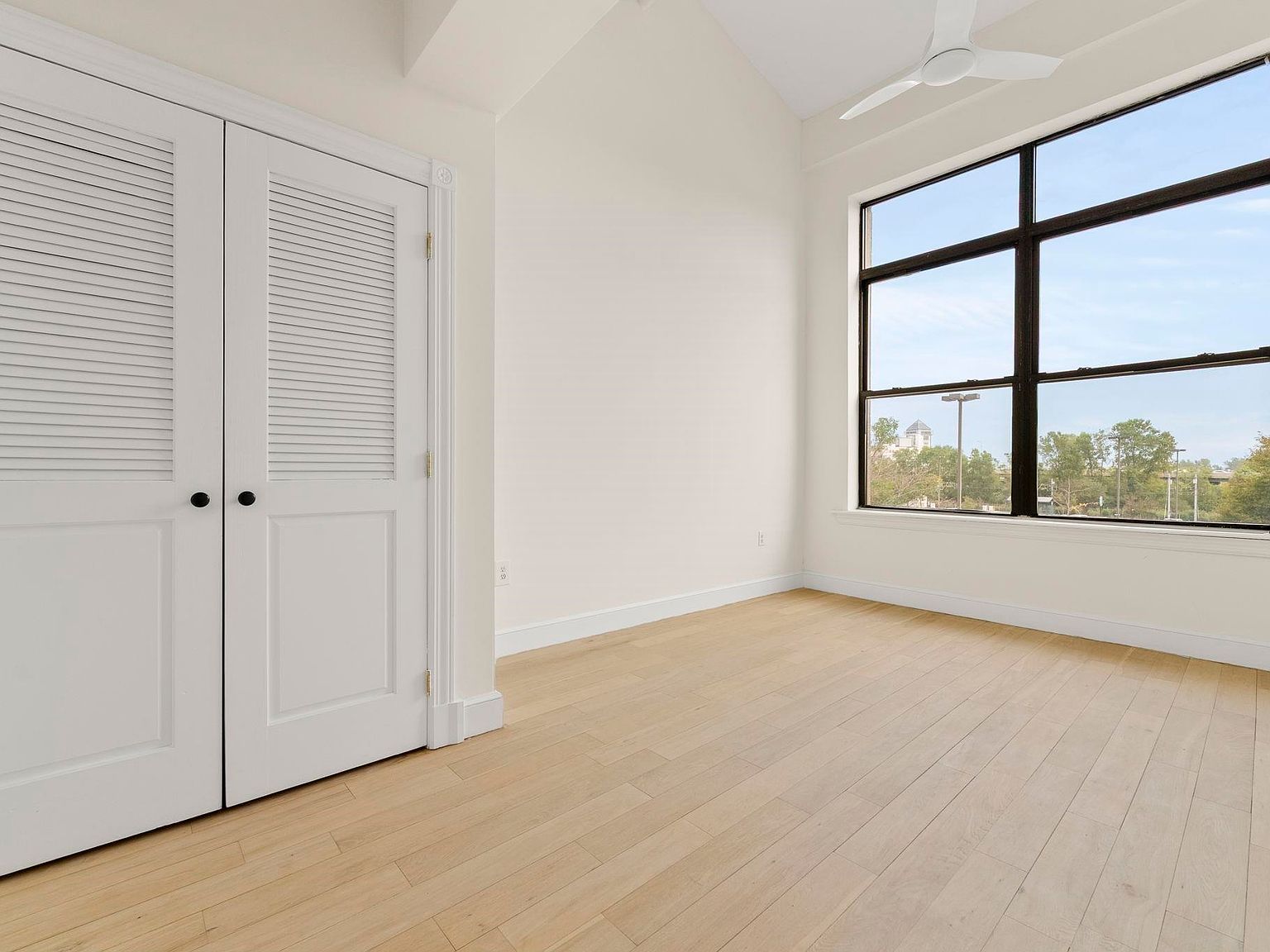 300 Communipaw Ave APT 234 Jersey City, NJ 07304 | Condominium