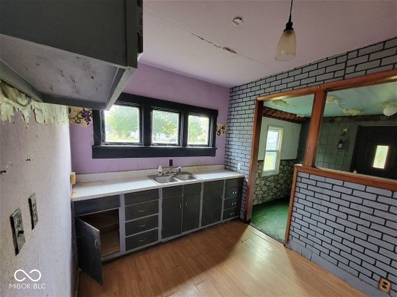 105 N Sheridan St Ridgeville, IN 47380  | Single Family