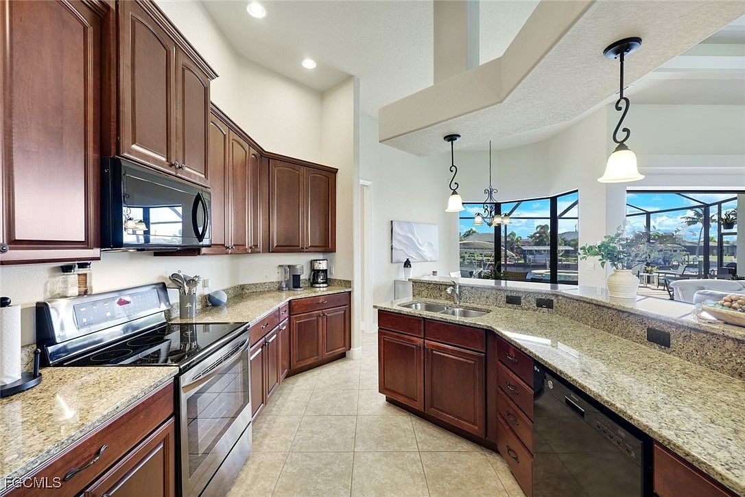 3419 NW 3rd Ter Cape Coral, FL 33993  | Single Family