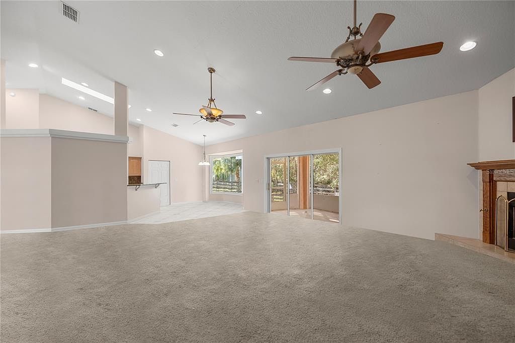 19040 NW 88th Avenue Rd Reddick, FL 32686  | Single Family