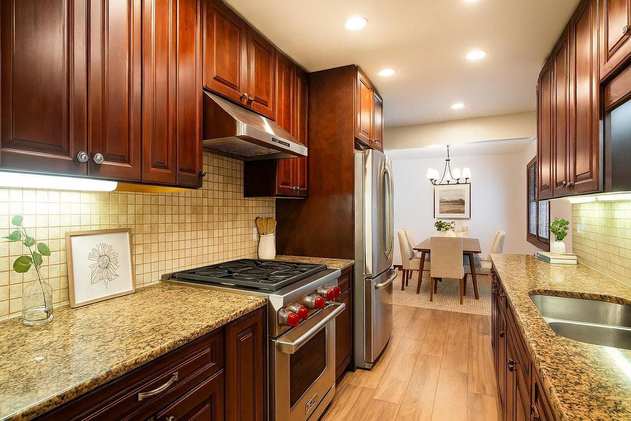 7769 N Delta Pl Milwaukee, WI 53223  | Single Family