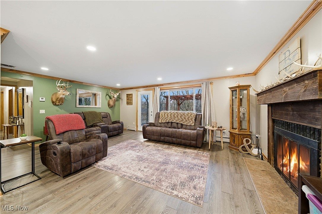 918 Bonsel St NE Navarre, OH 44662  | Single Family