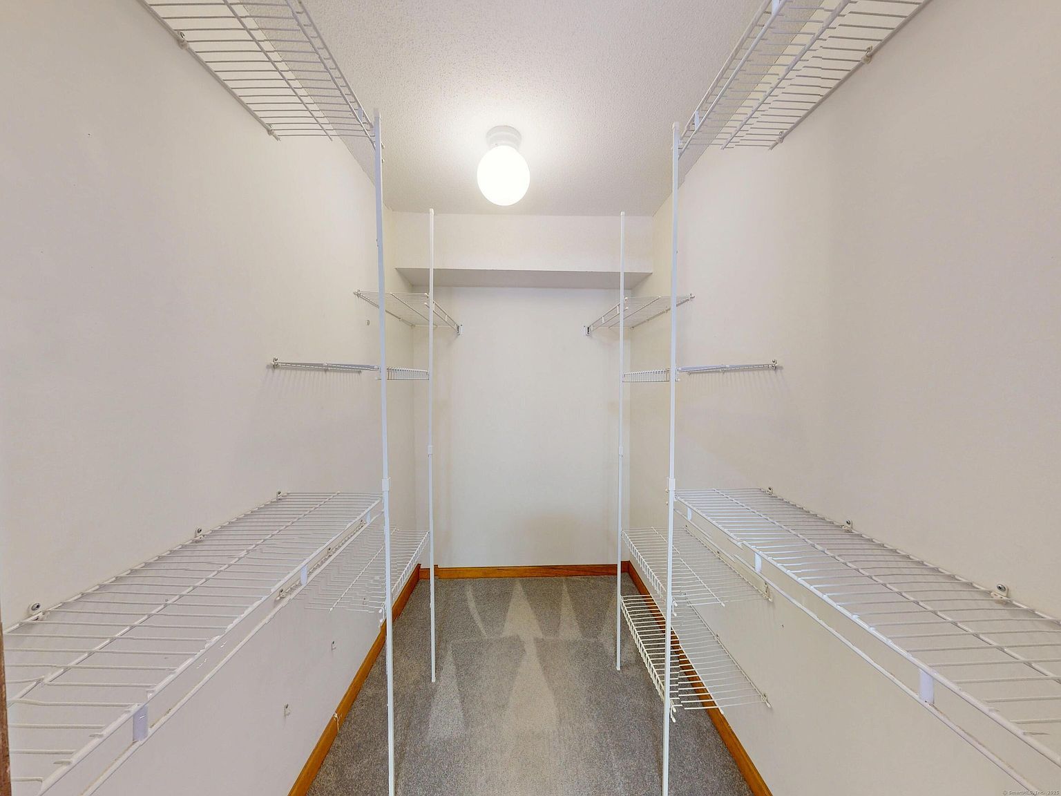 32 Upper Pattagansett Rd UNIT 8 East Lyme, CT 06333  | Condominium