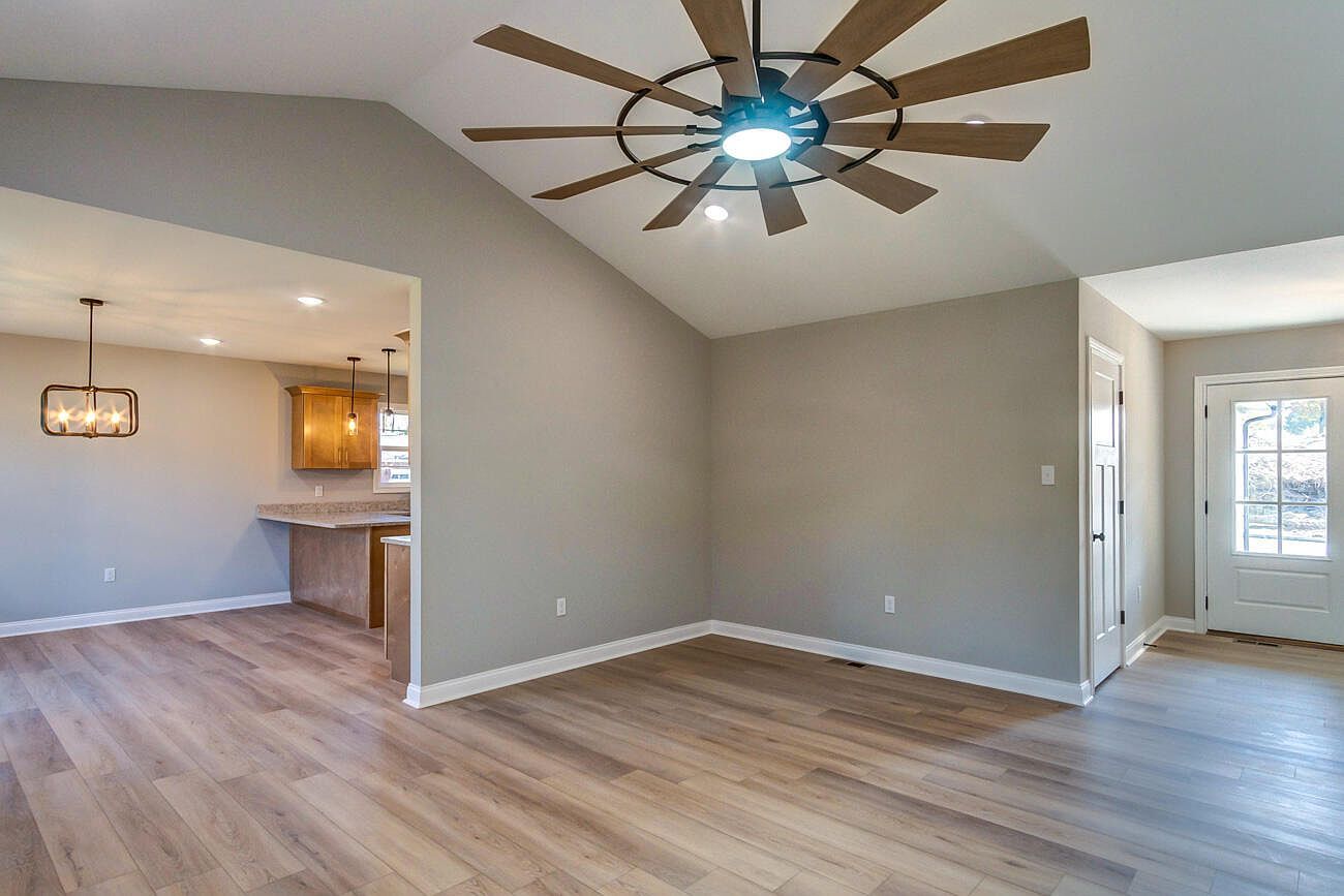 181 Bronx Pl Berea, KY 40403  | Single Family