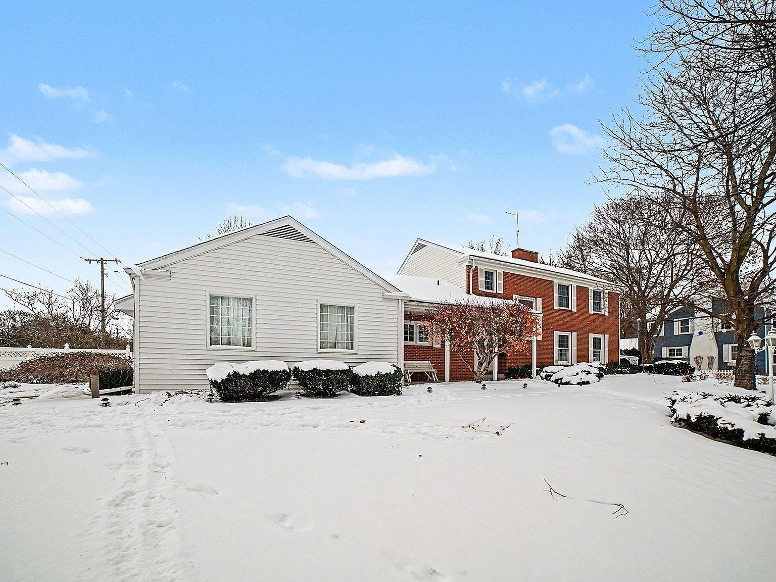 1054 E Maple St Mount Pleasant, MI 48858  | Single Family