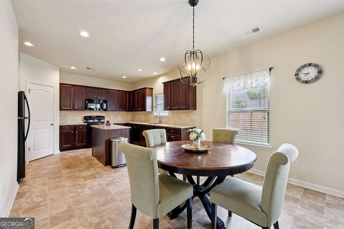 394 Easley Dr Lawrenceville, GA 30045  | Single Family