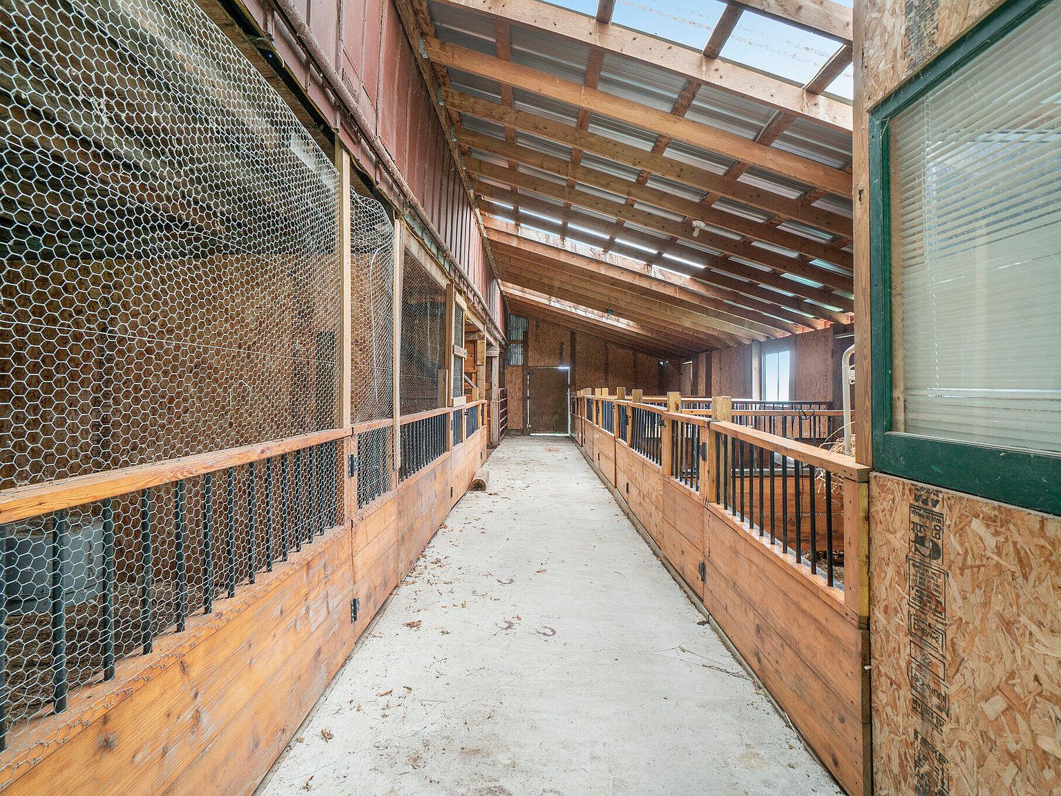 8598 Page Rd Cheboygan, MI 49721 | Single Family