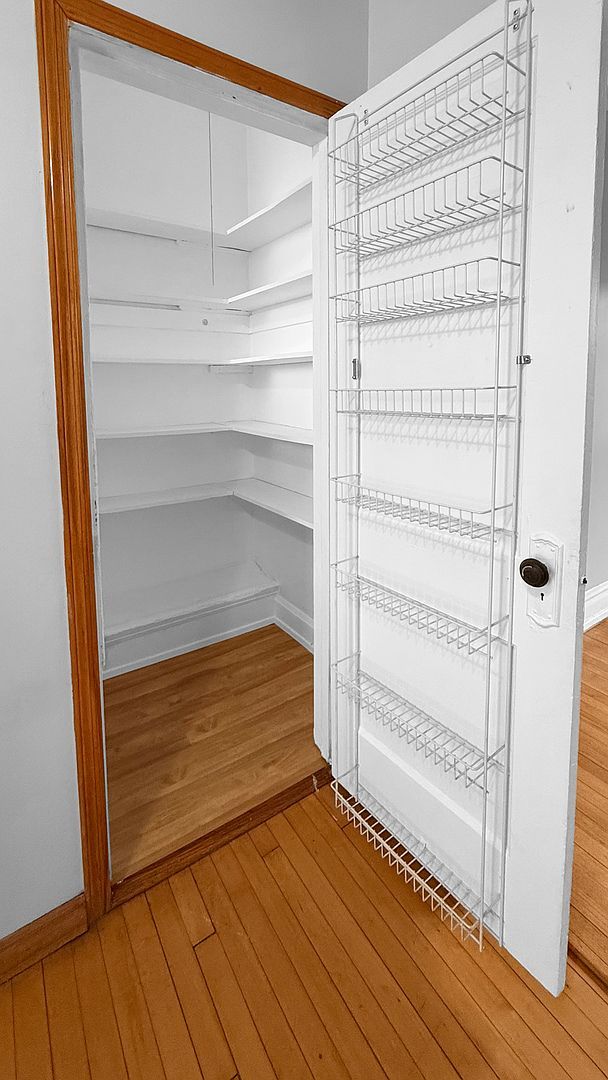 510 Madison St APT 3S Oak Park, IL 60302  | Condominium