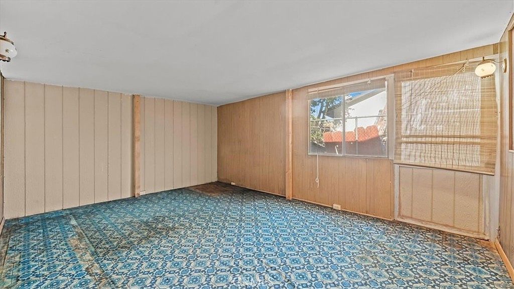 9075 Cabrillo Dr Riverside, CA 92503  | Single Family