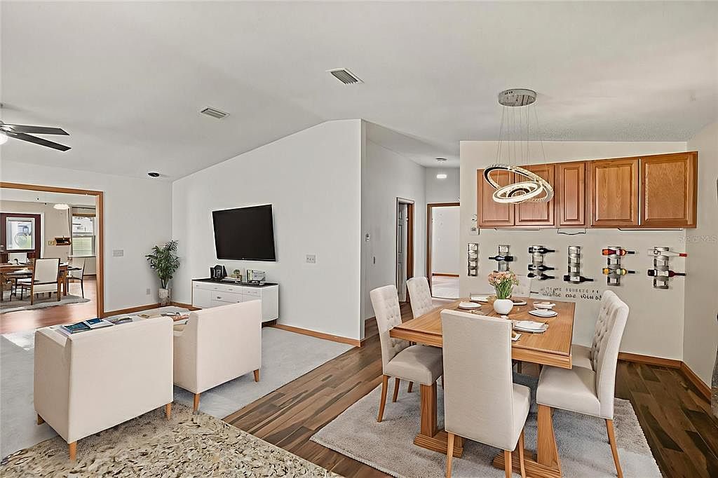 1833 W Schwartz Blvd Lady Lake, FL 32159  | Single Family