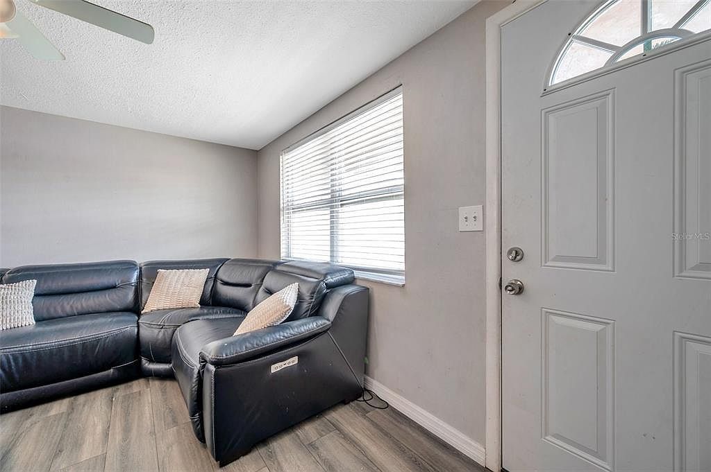 5533 Riddle Rd Holiday, FL 34690  | Single Family