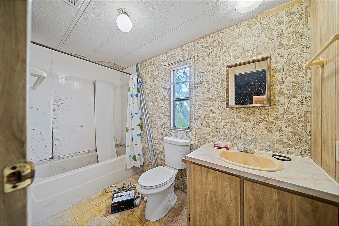 1592 E Valencia Rd Fort Mohave, AZ 86426 | New build