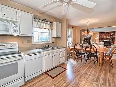 421 Galway Dr, Bethel Park, PA 15102, USA | Single Family