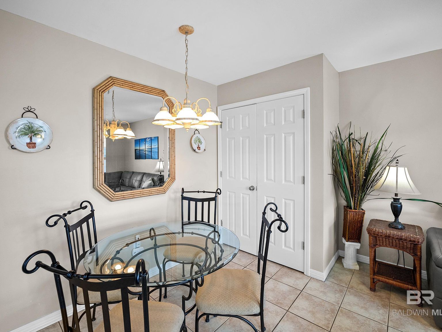 1477 W Lagoon Ave #202 Gulf Shores, AL 36542  | Condominium