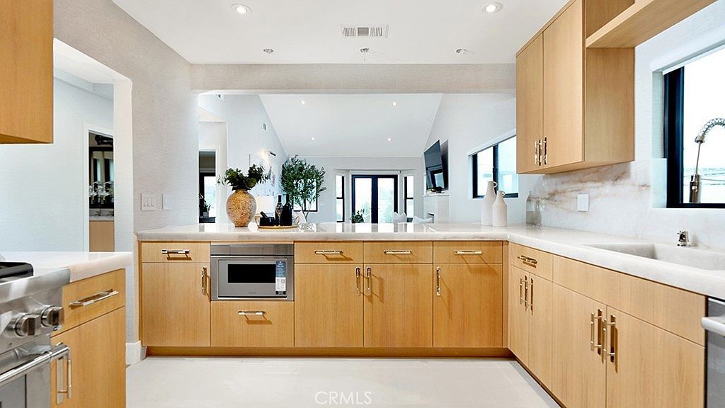 408 Hazel Dr Corona Del Mar, CA 92625  | Single Family