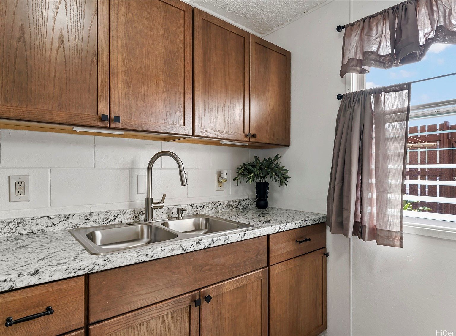 85-152 Ala Walua St APT B Waianae, HI 96792  | New build