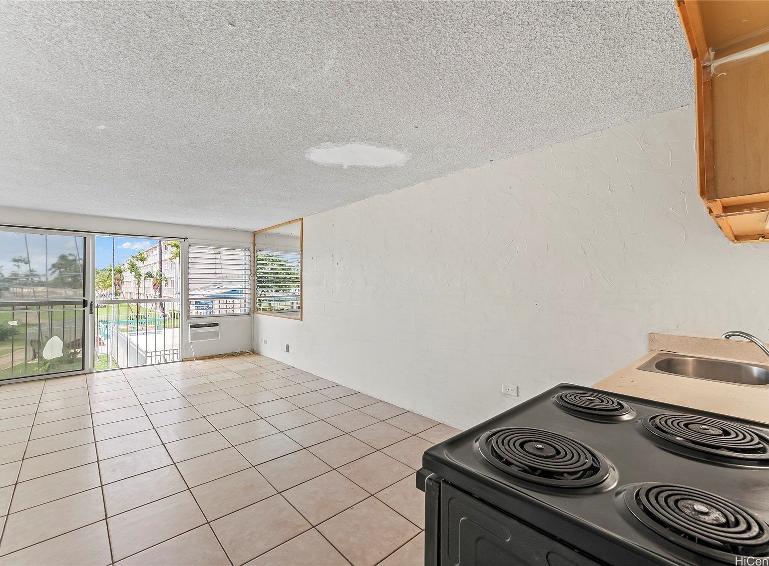 85-175 Farrington Hwy APT C221 Waianae, HI 96792 | Condominium
