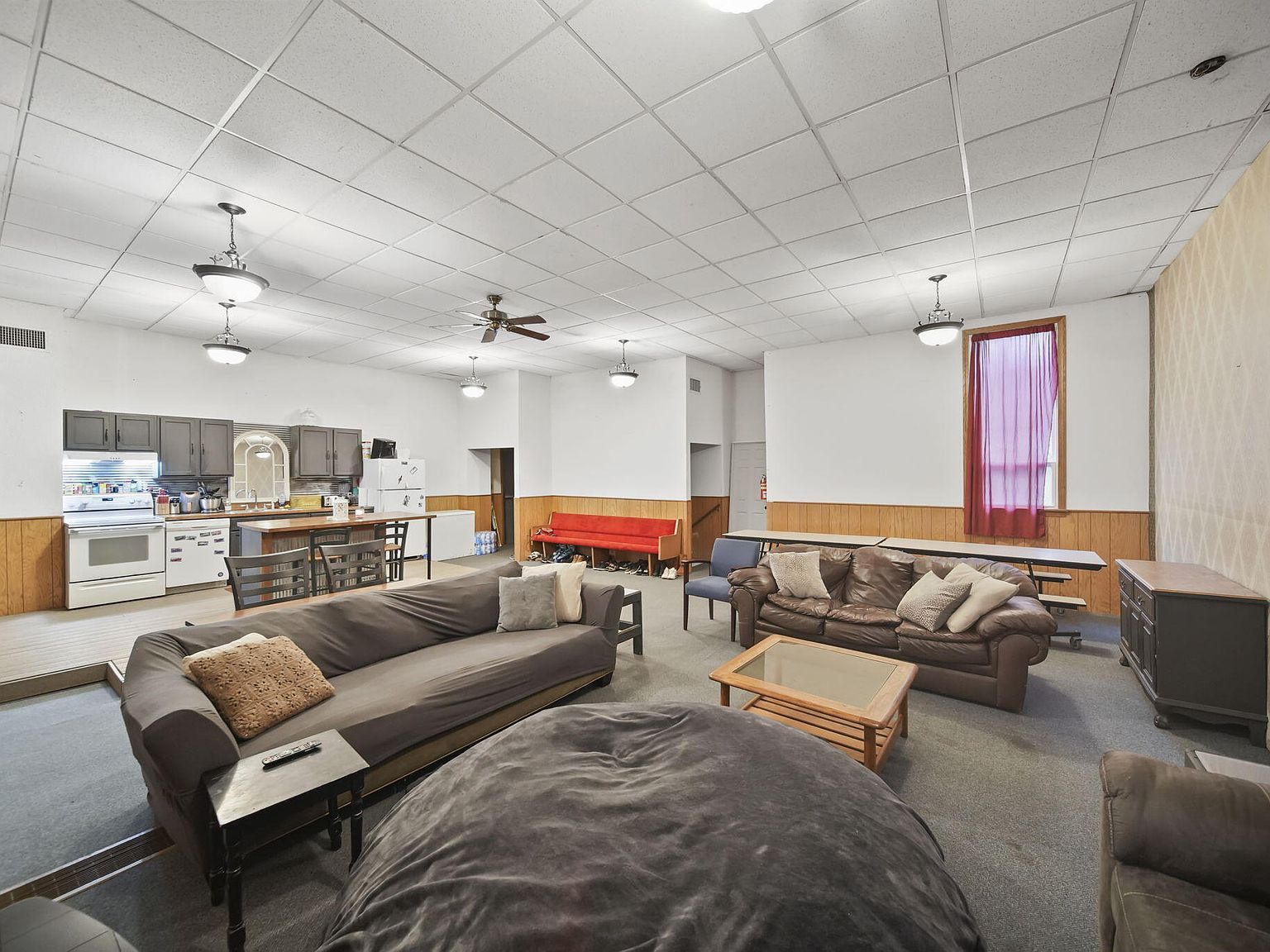 1302 Cooper St Jackson, MI 49202  | Single Family