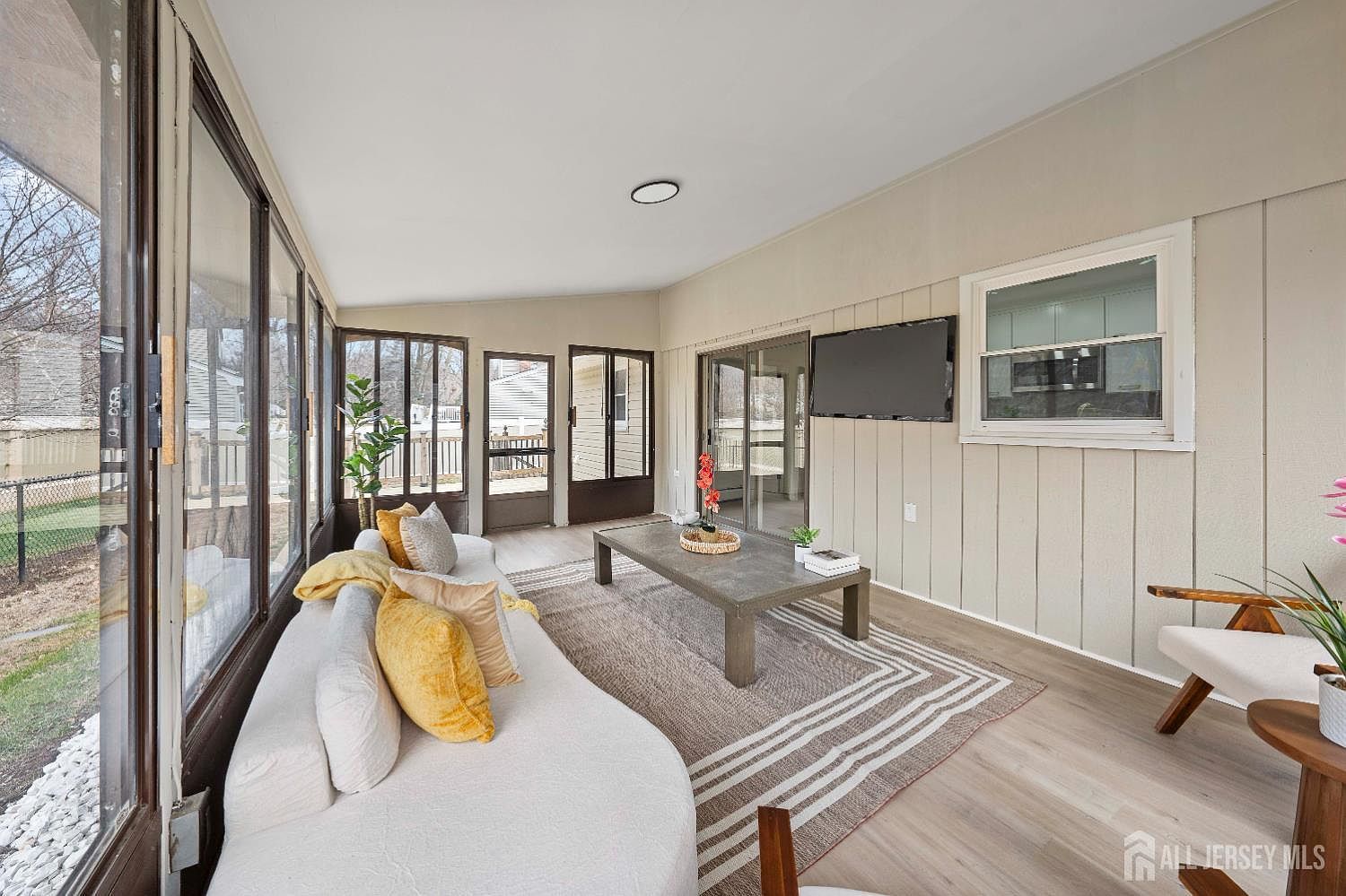 7 Weiss Dr Middlesex, NJ 08846 | Single Family