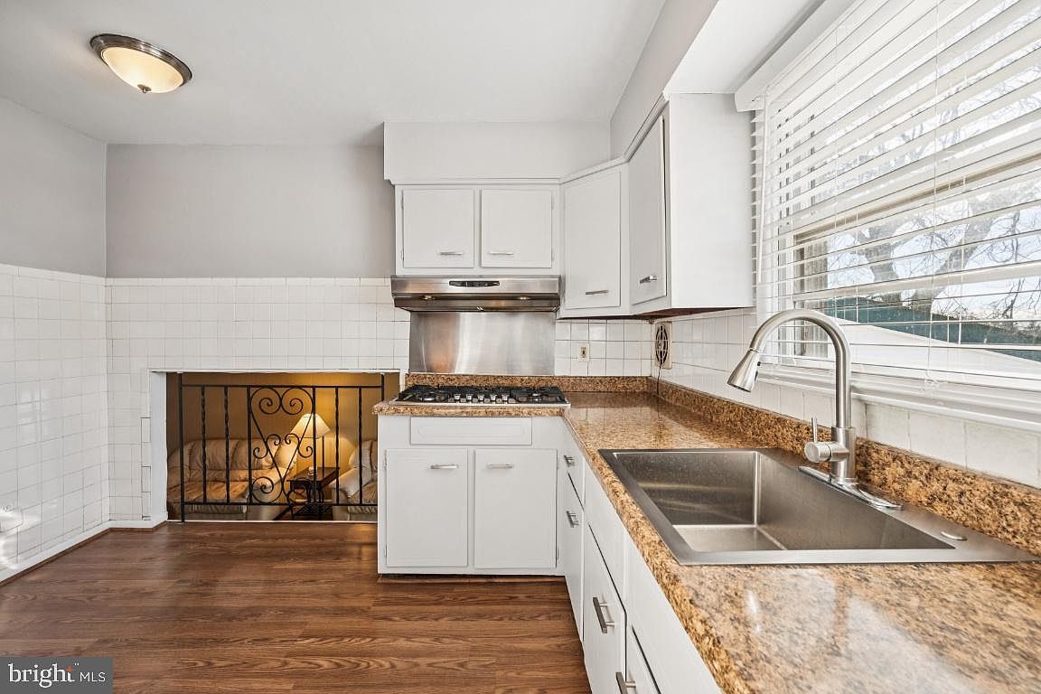 2211 Chestnut Hill Dr Cinnaminson, NJ 08077 | Single Family