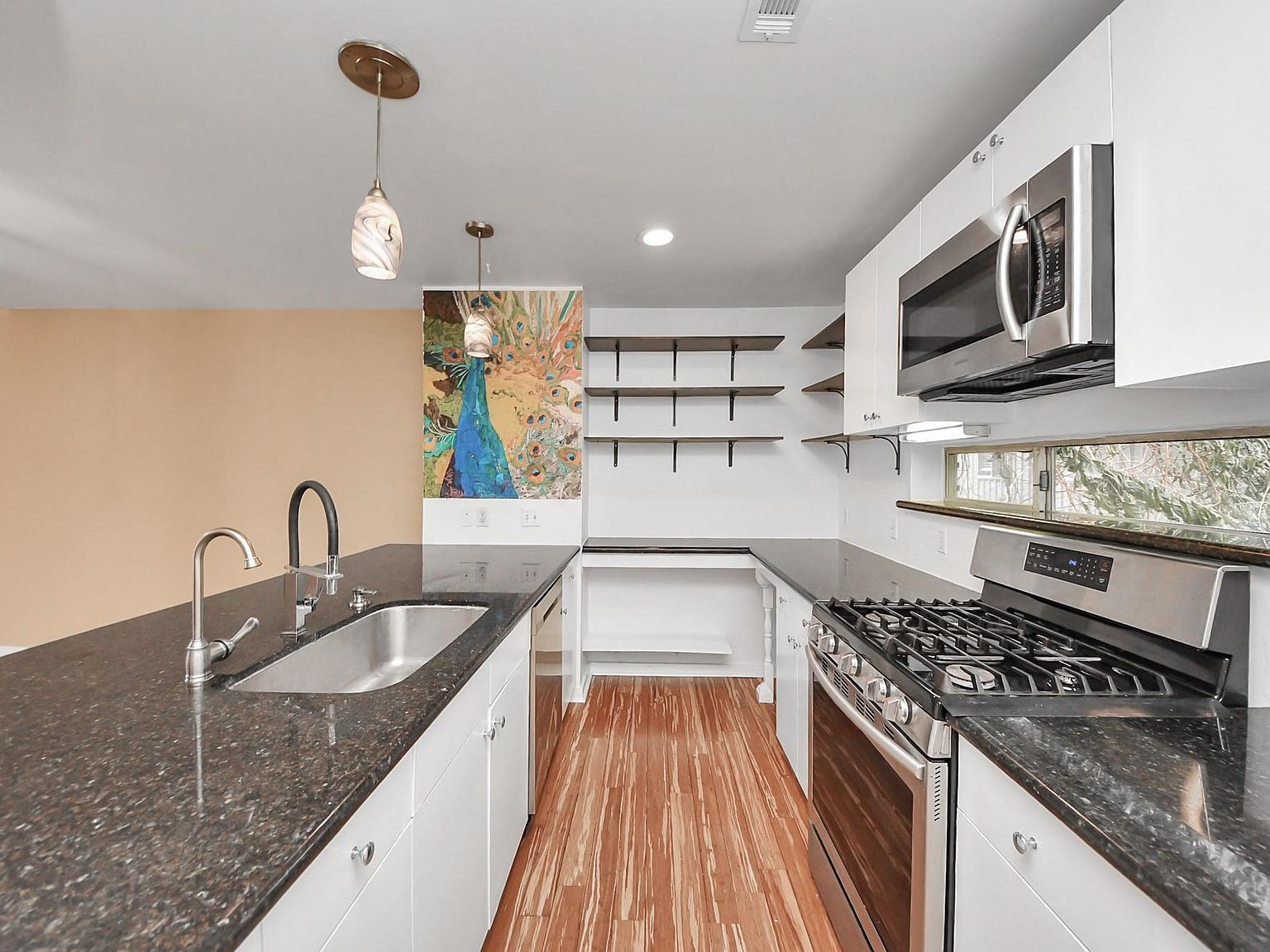 1428 Bailey St Houston, TX 77019 | New build