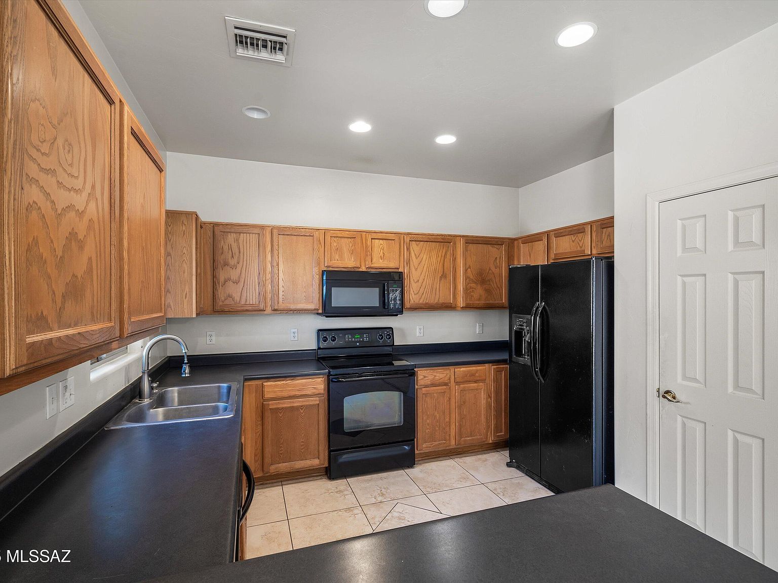 7563 E Fair Meadows Loop Tucson, AZ 85756 | Single Family